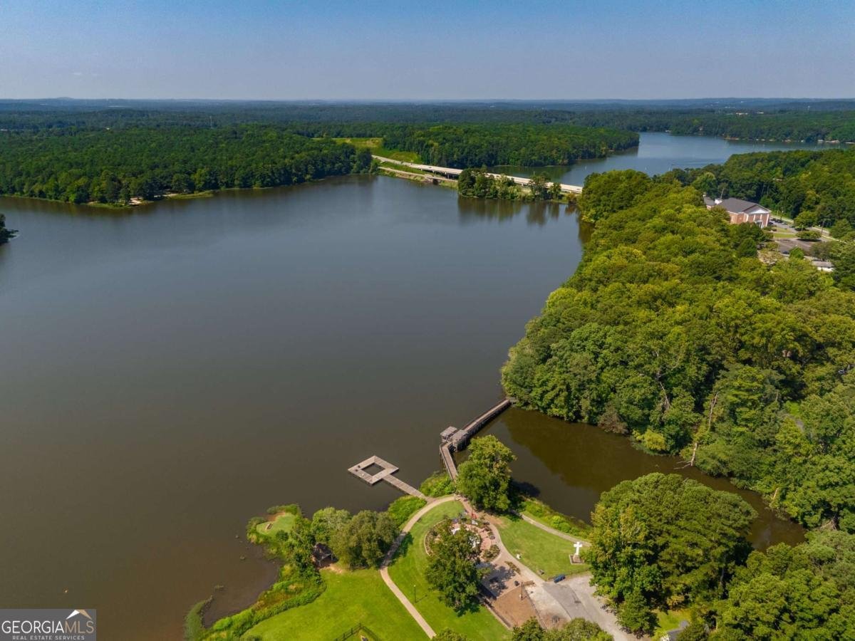 4559 Collins Avenue Acworth - 6