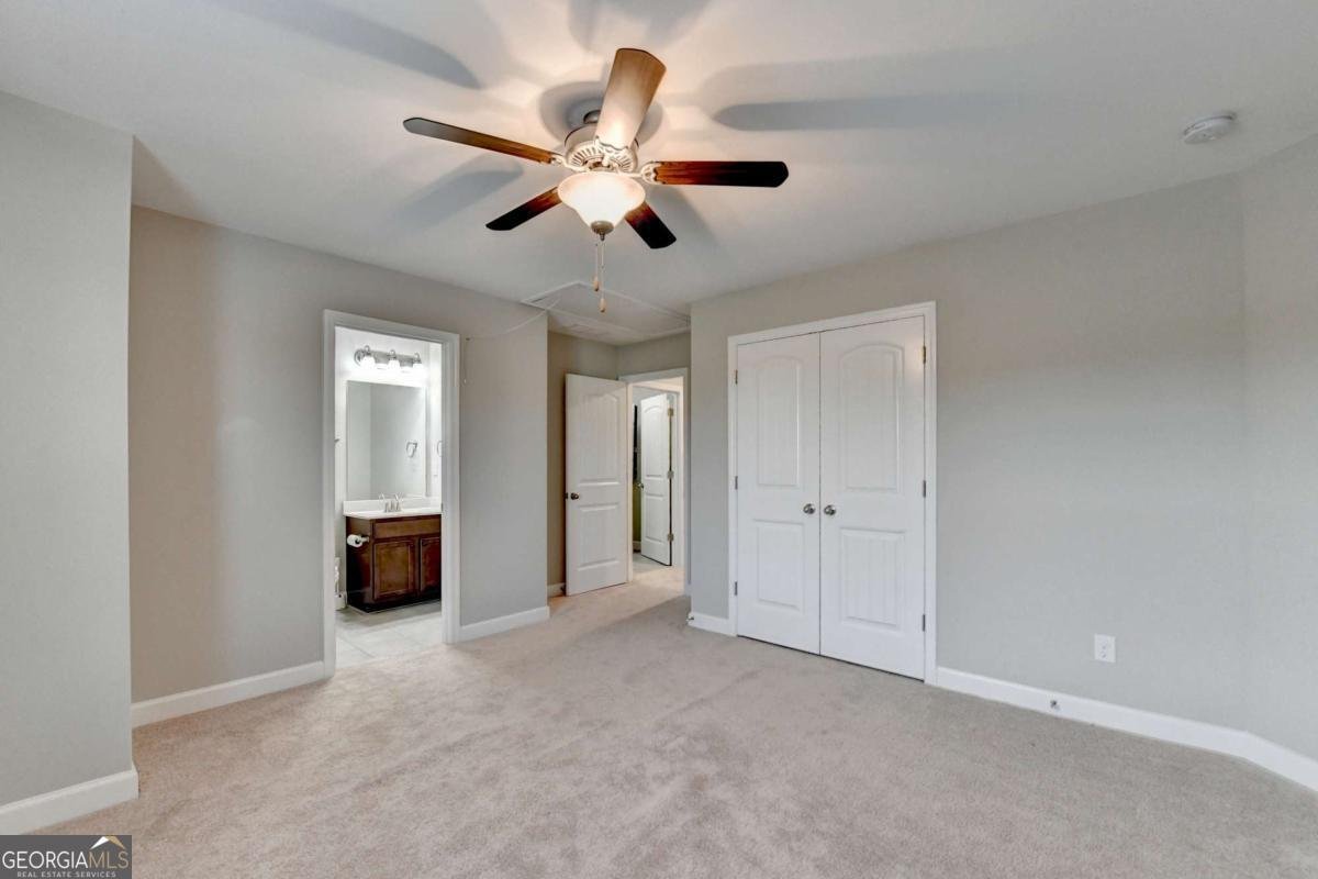 4815 EDGEMOORE Trace Cumming - 58