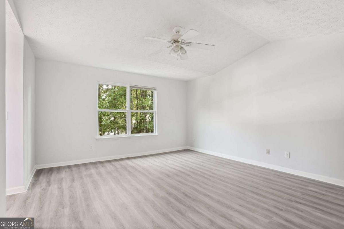 310 Wolf Downs Way Atlanta - 10