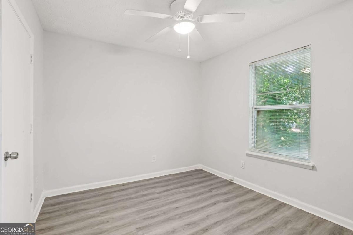 310 Wolf Downs Way Atlanta - 13