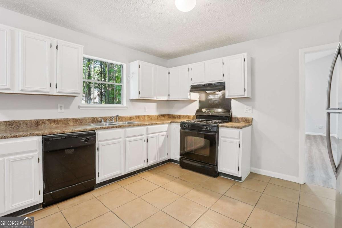 310 Wolf Downs Way Atlanta - 3
