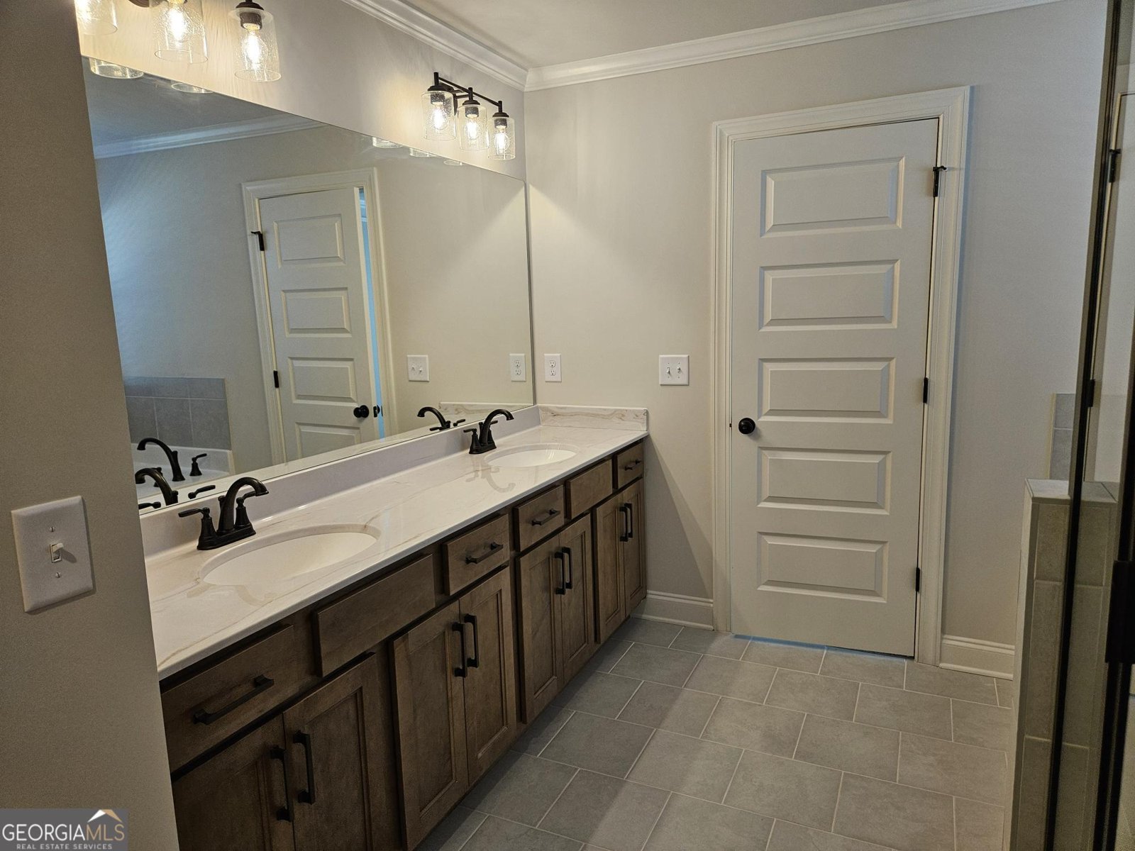 446 Banff Drive Winder - 12