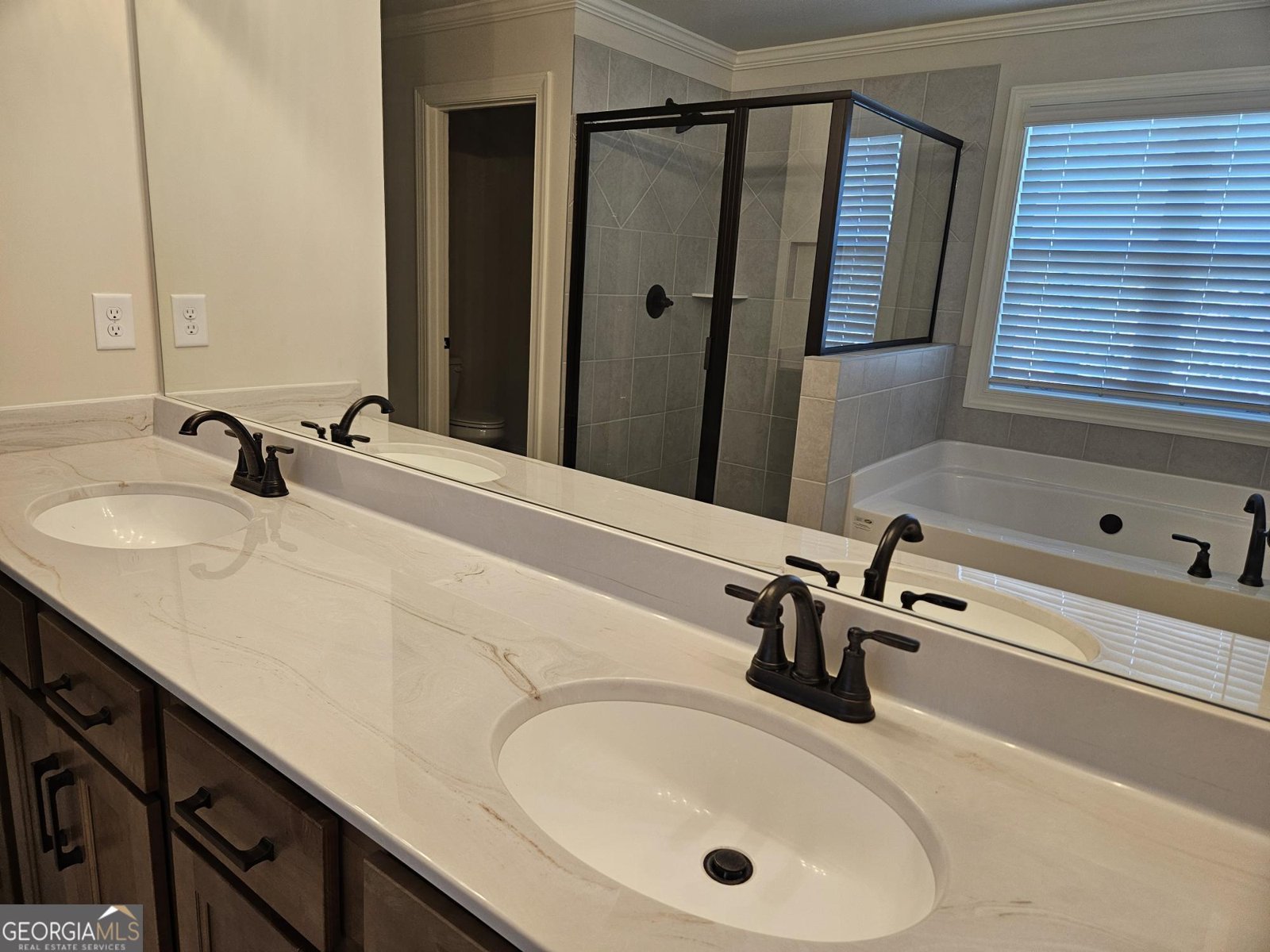 446 Banff Drive Winder - 8