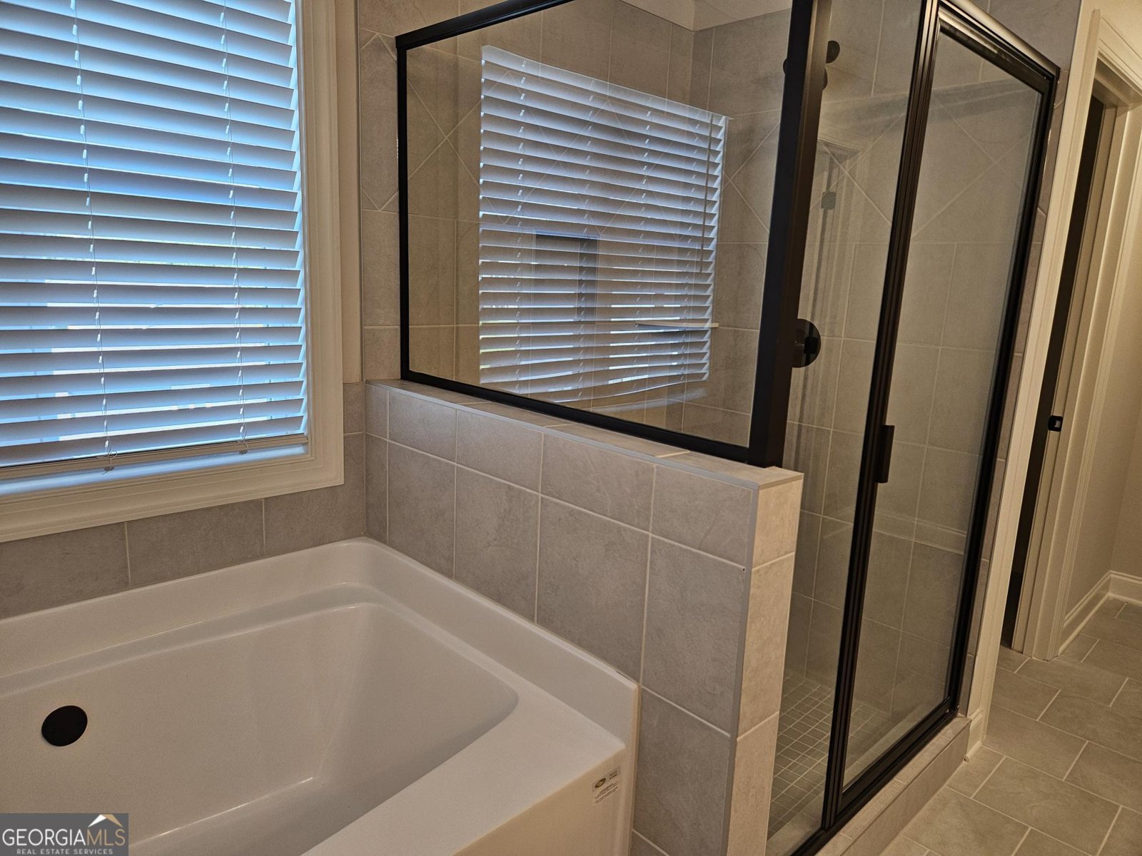 446 Banff Drive Winder - 9