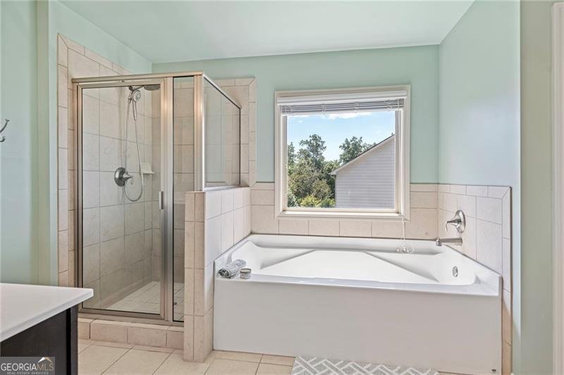 5050 Plainsman Circle Cumming - 36
