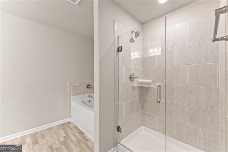 5201 FOX DEN Road Oakwood - 14