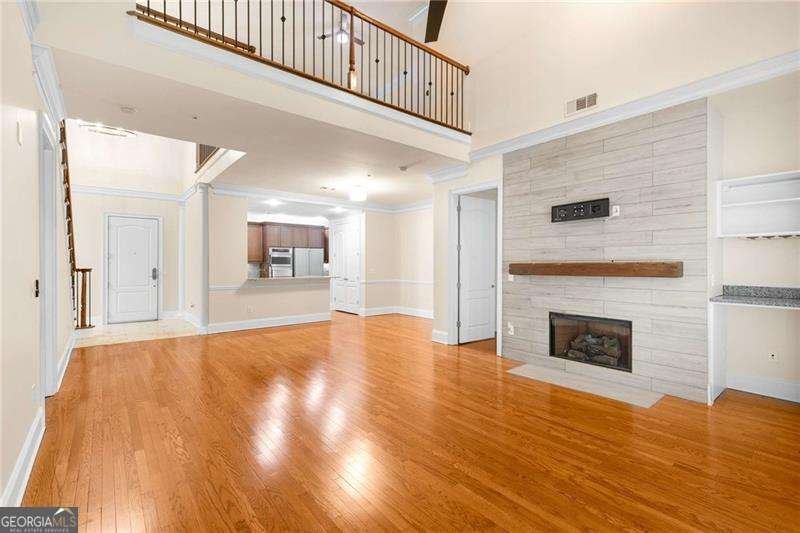 3280 STILLHOUSE Lane Atlanta - 19