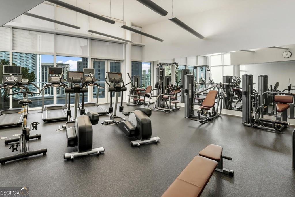 3325 Piedmont Road Atlanta - 21