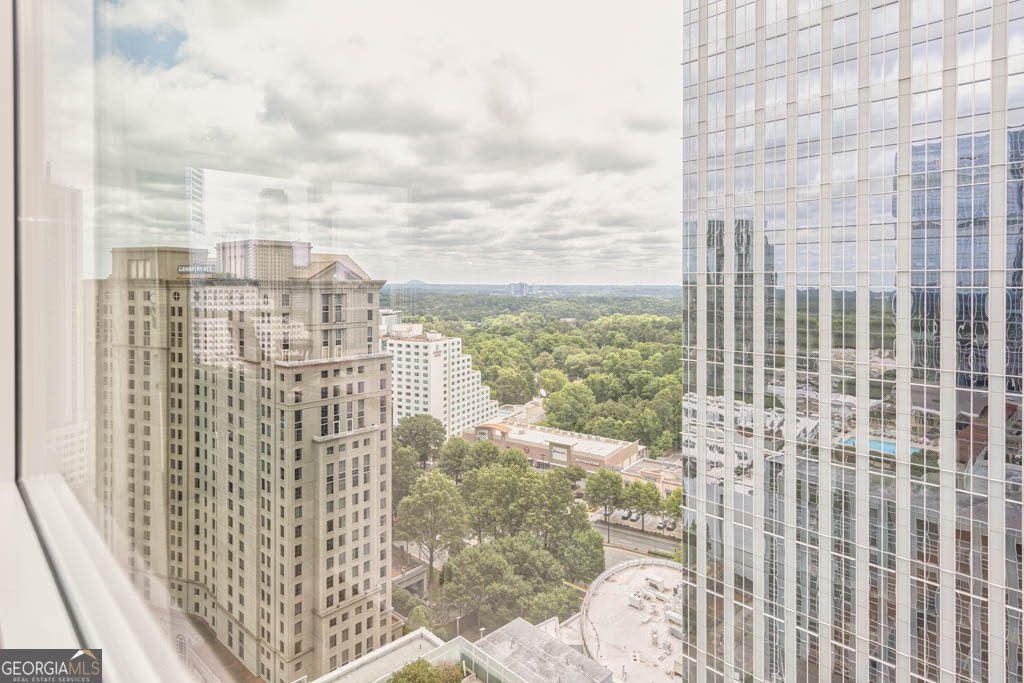 3325 Piedmont Road Atlanta - 46