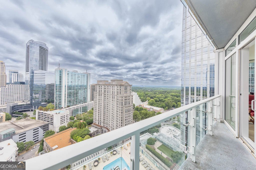 3325 Piedmont Road Atlanta - 56