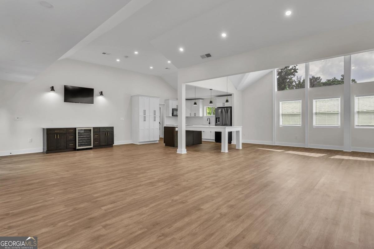 1365 Oakhaven Drive Roswell - 29