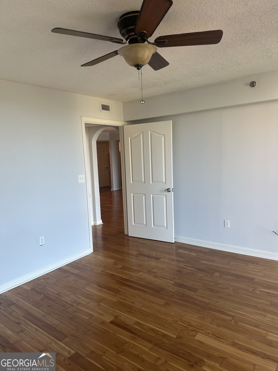 2870 Pharr Court South Atlanta - 23