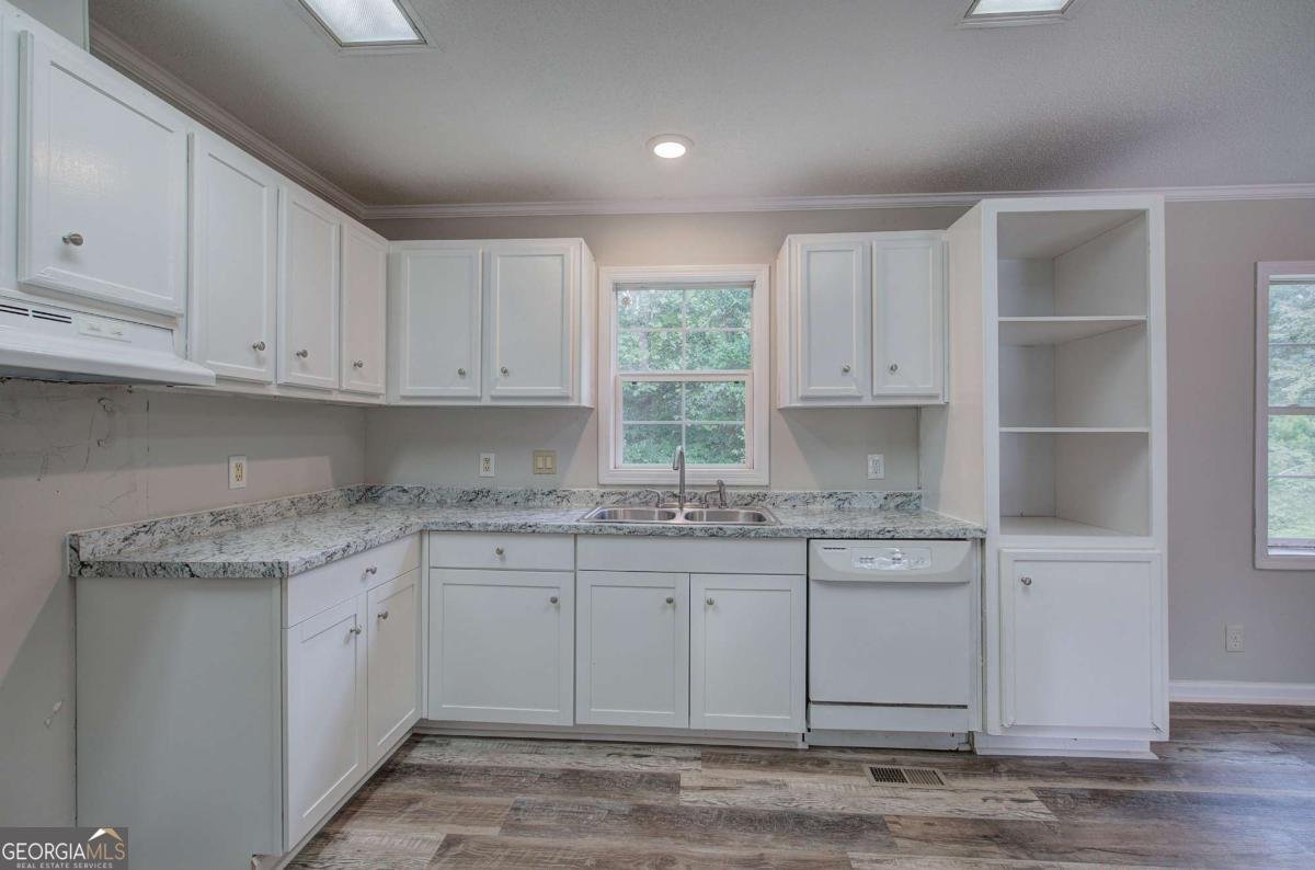 7826 HIGHWAY 27 Summerville - 10