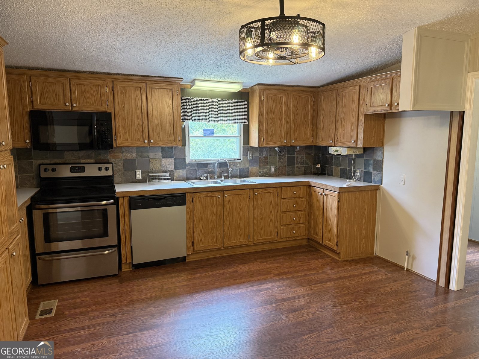 26 Flycatcher Drive Trenton - 11