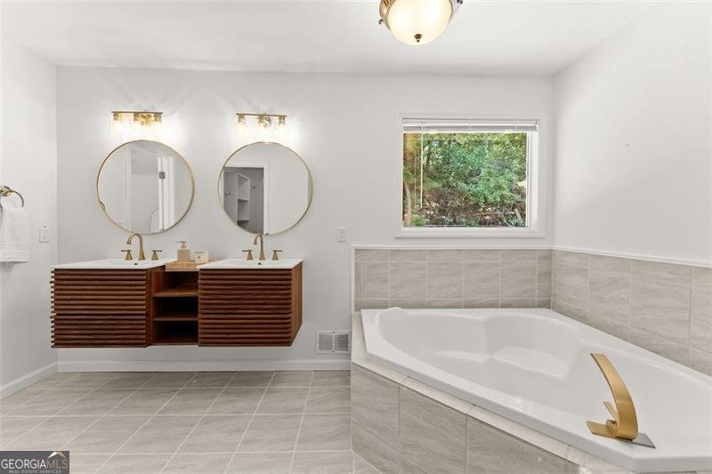 1741 LANIER SPRING Drive Gainesville - 30