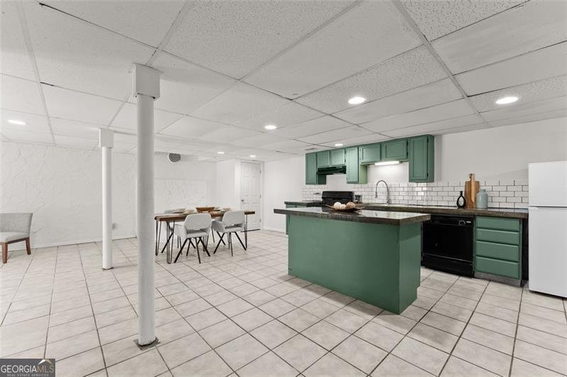 1741 LANIER SPRING Drive Gainesville - 36