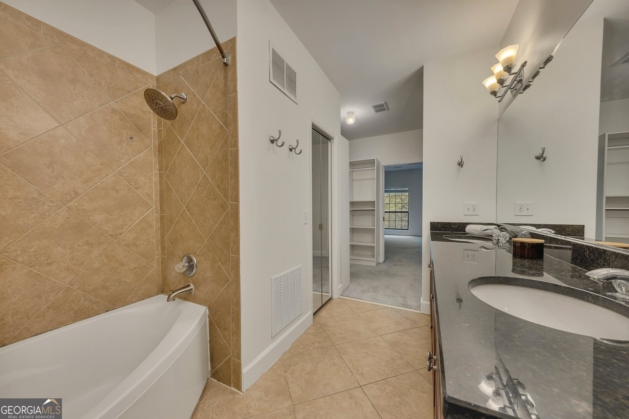 3071 Lenox Road Atlanta - 23