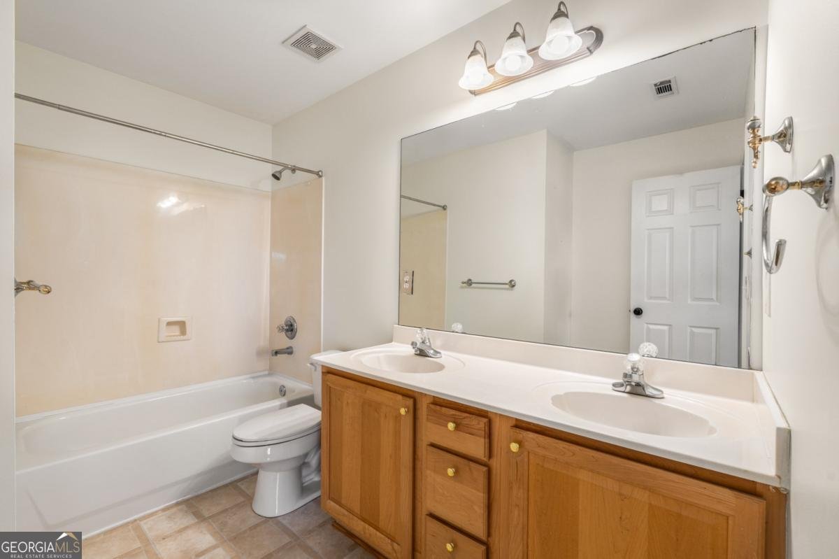 3641 Devenwood Way Buford - 36