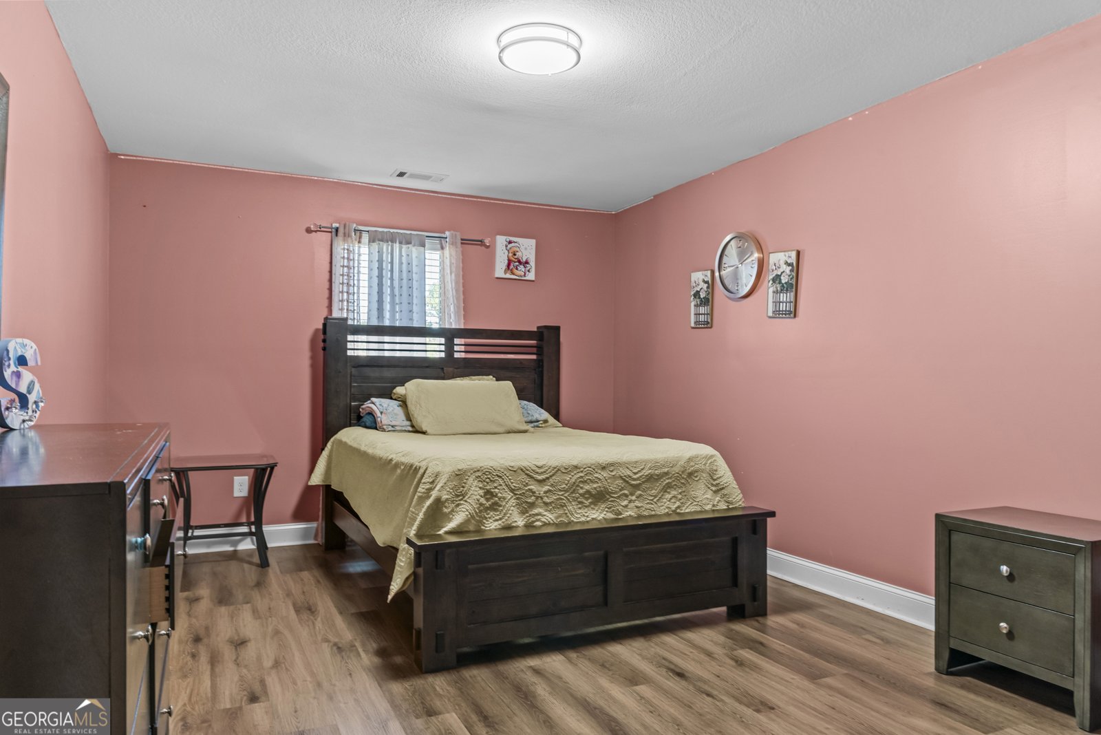 237 Oxmoor Close Winterville - 1