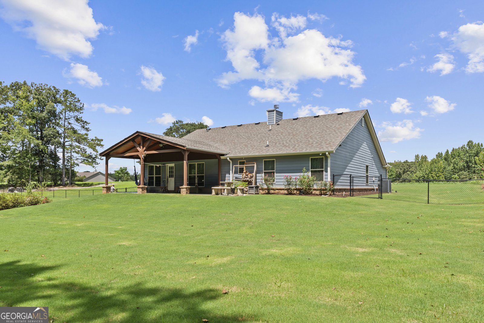 237 Oxmoor Close Winterville - 11