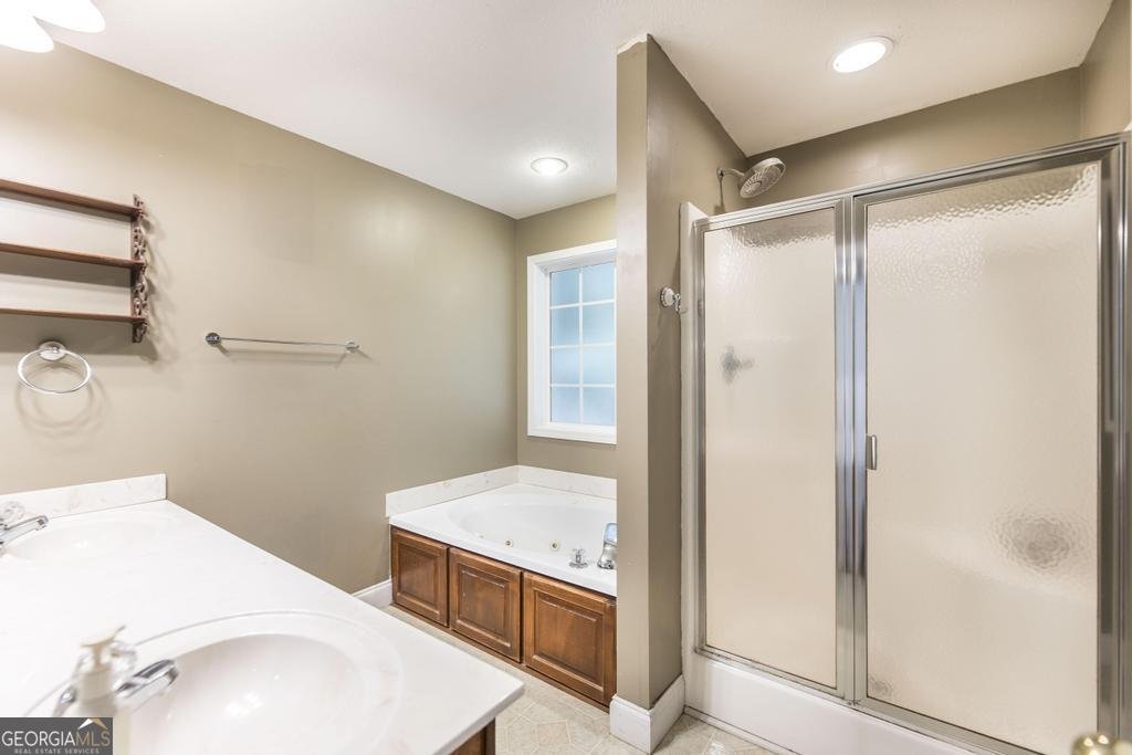 661 Aarons Circle Gray - 16