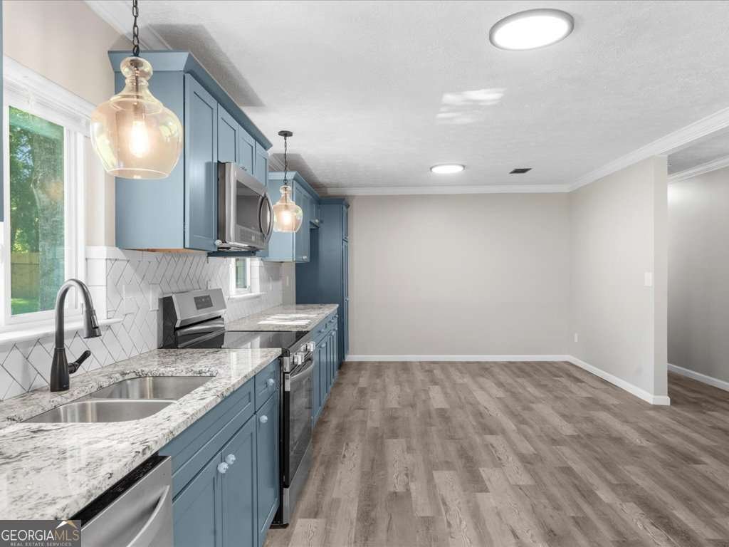 1874 North Road Snellville - 13