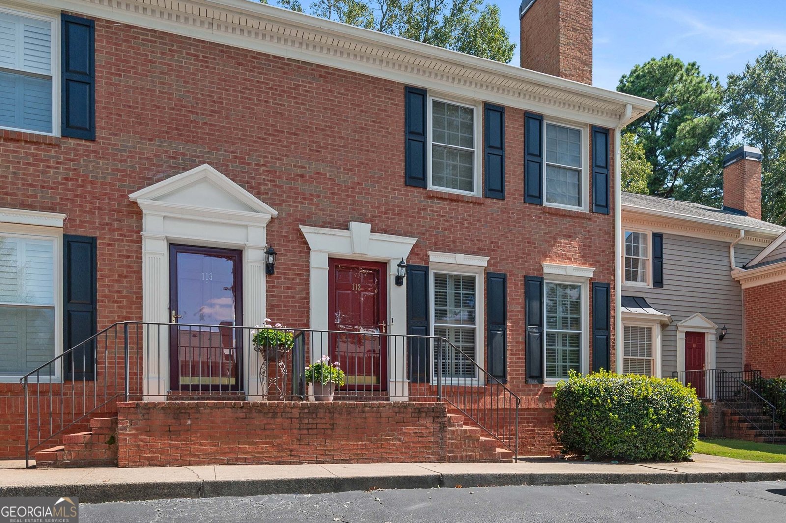 112 Mount Vernon Circle Atlanta - 1