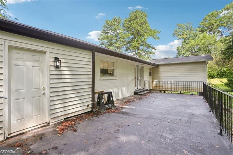 2224 Rosewood Road Decatur - 33
