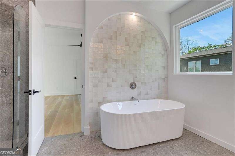 644 Glendale Road Scottdale - 27