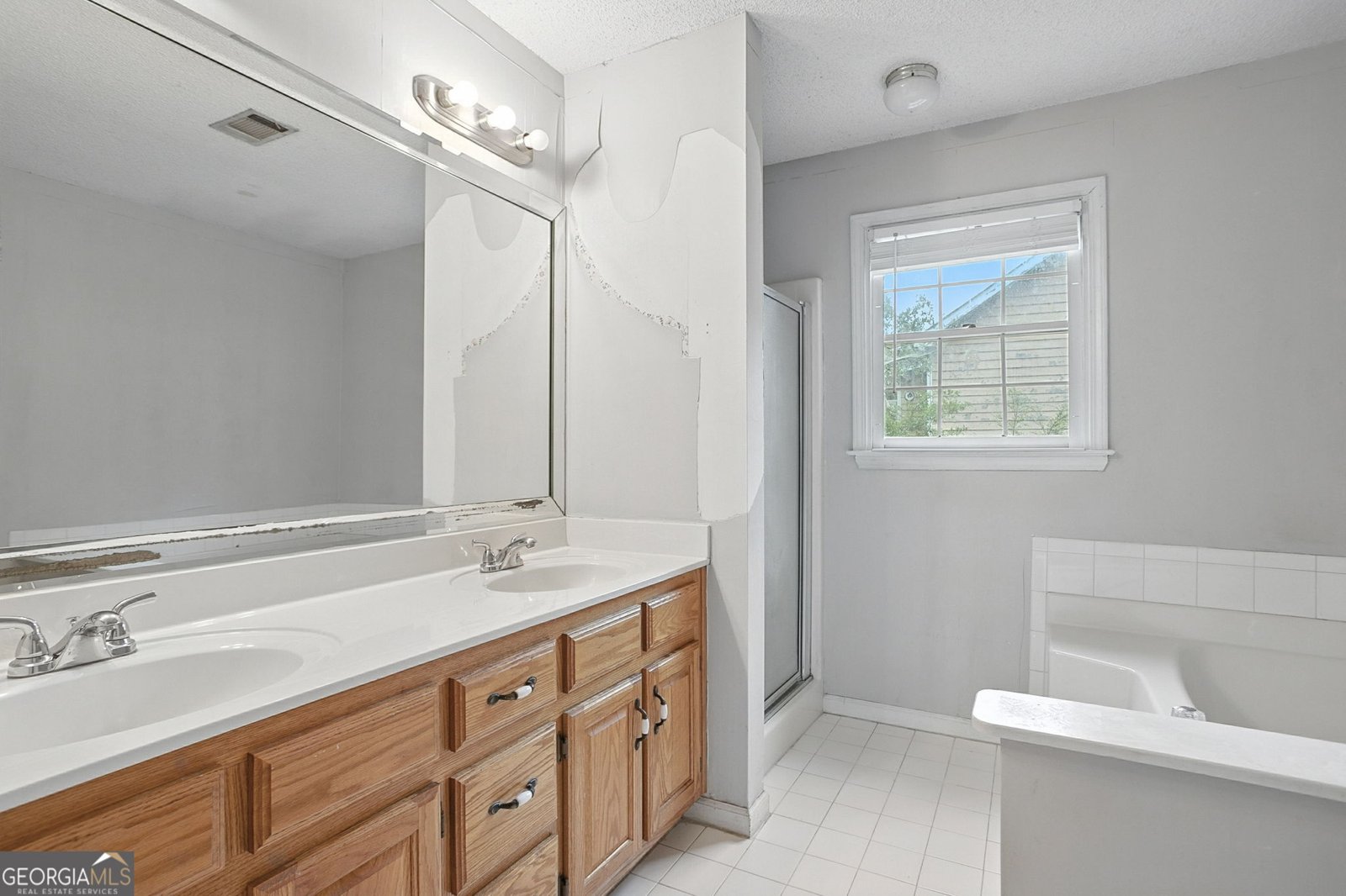 205 Oak Shores Drive Mcdonough - 27