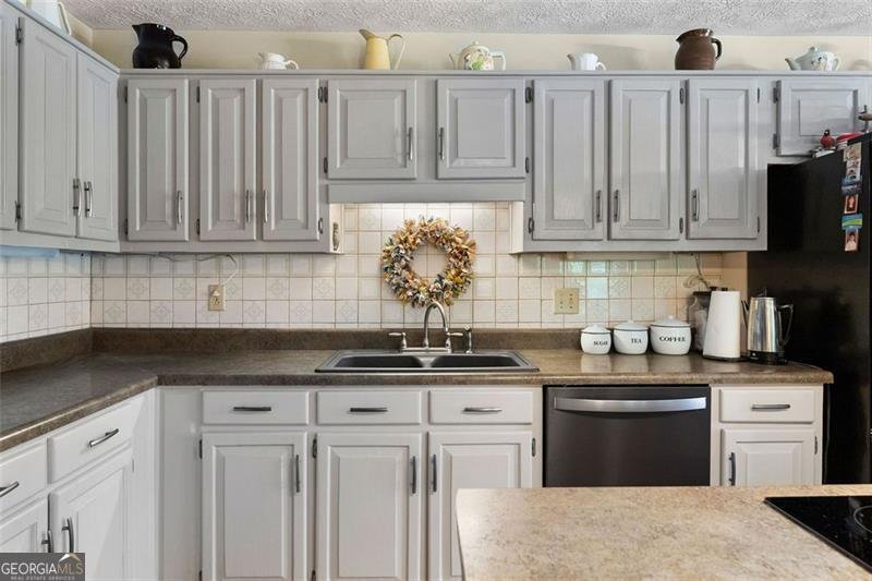 370 Youngs Mill Road Kingston - 19