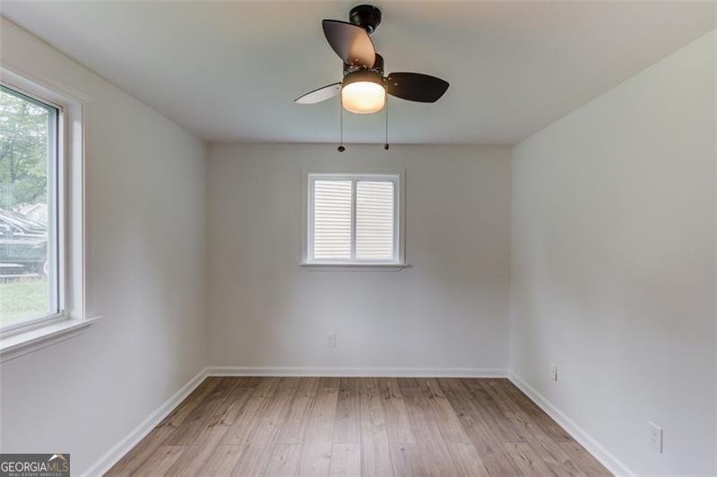 5266 LONG GREEN Stone Mountain - 5