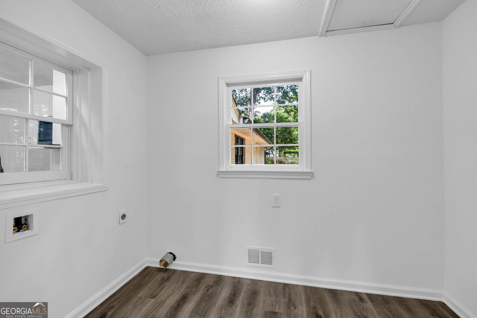 1586 Kings Road Marietta - 20