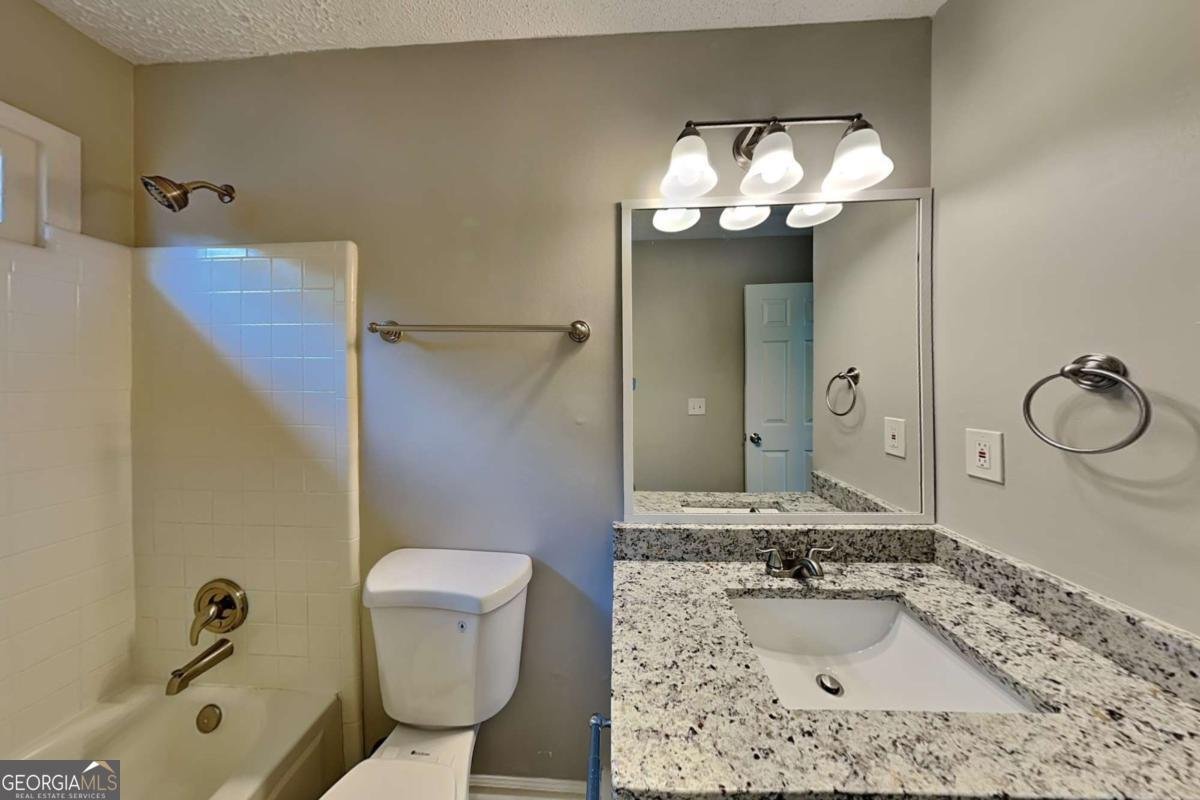 7119 Big Woods Drive Woodstock - 18