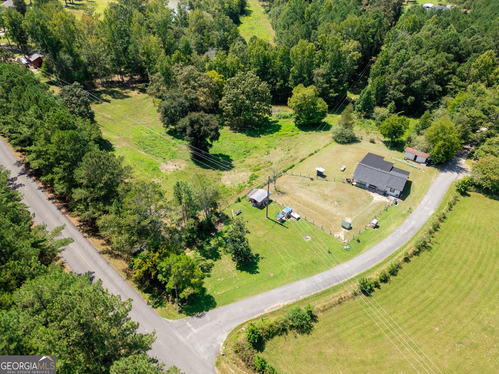 92 Davis Loop Kingston - 2