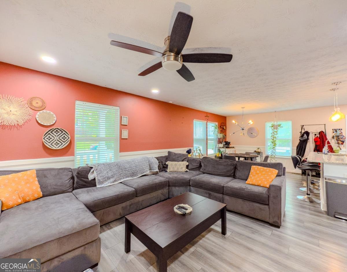 377 Wyndham Way Atlanta - 2