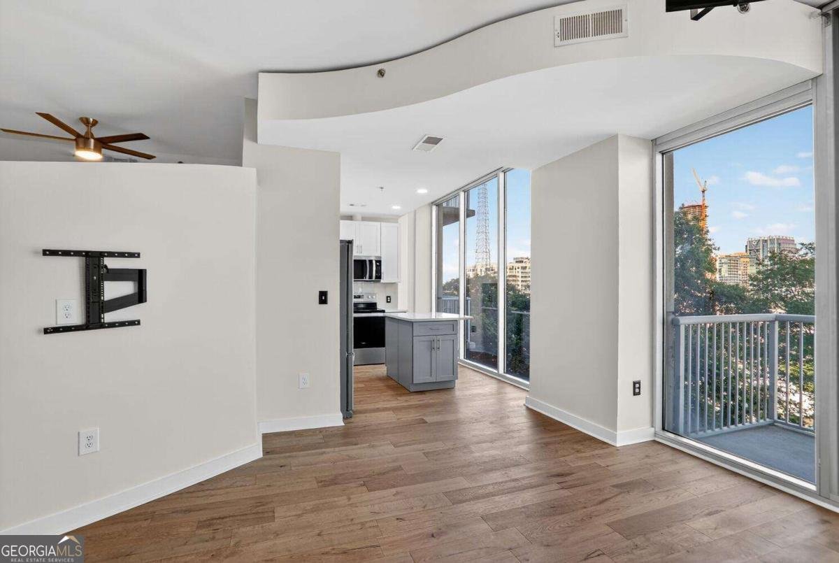 855 Peachtree Street Atlanta - 8