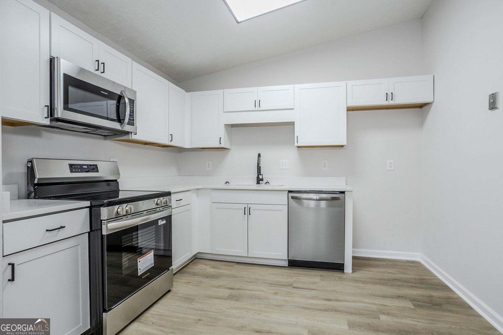 6605 Demere Drive Morrow - 14