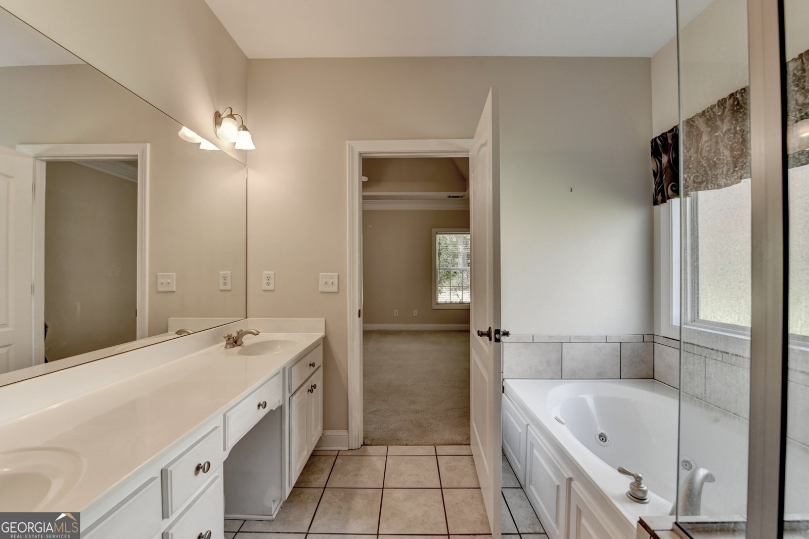 754 Robert Jesse Drive Dacula - 39