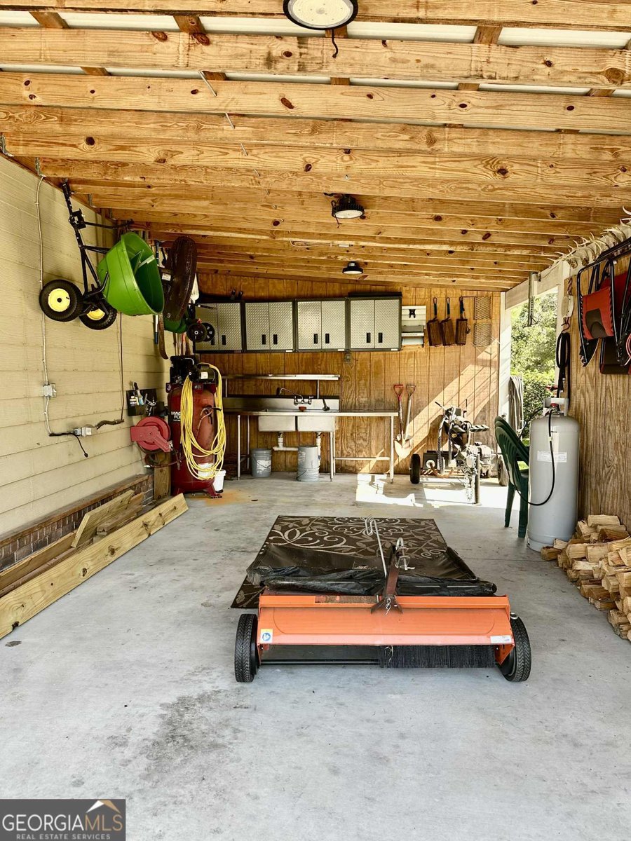 6112 Cottonwood Lane Blackshear - 29