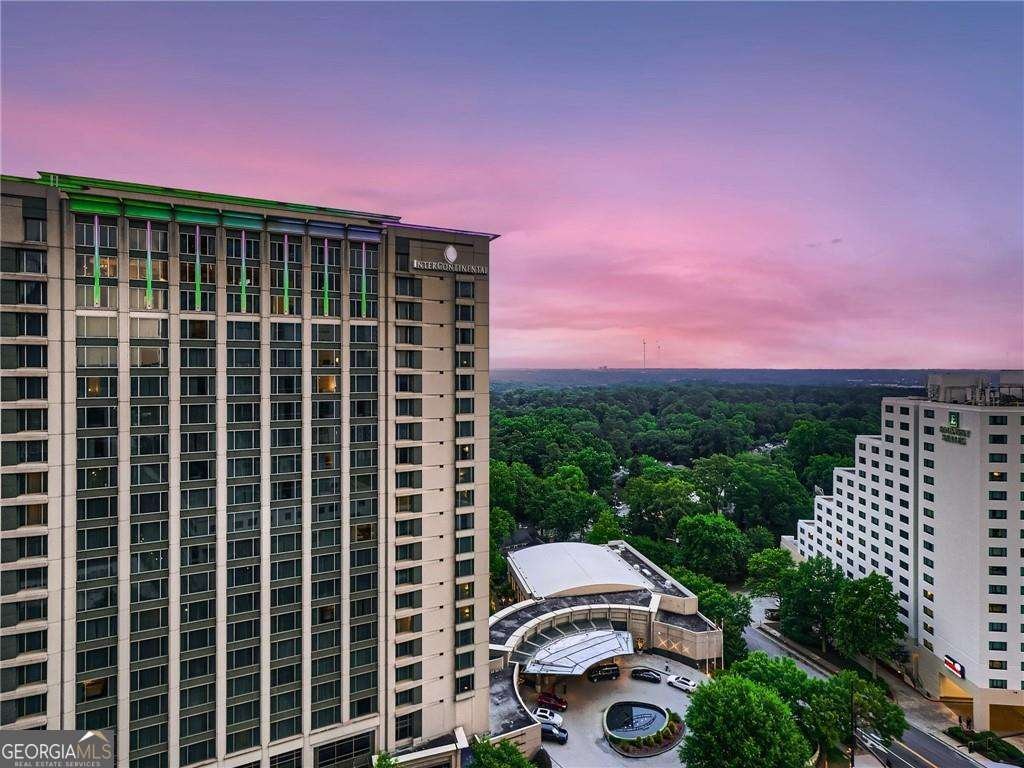3324 Peachtree Road Atlanta - 3
