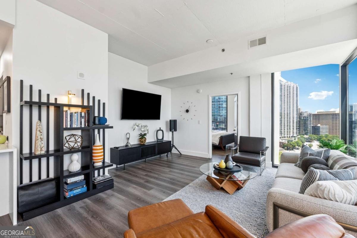 3324 Peachtree Road Atlanta - 9