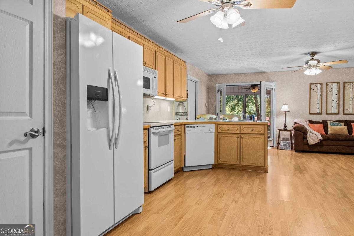 438 South Steel Bridge Road Eatonton - 37