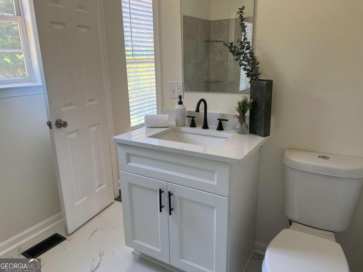246 Hudson Circle Douglasville - 22