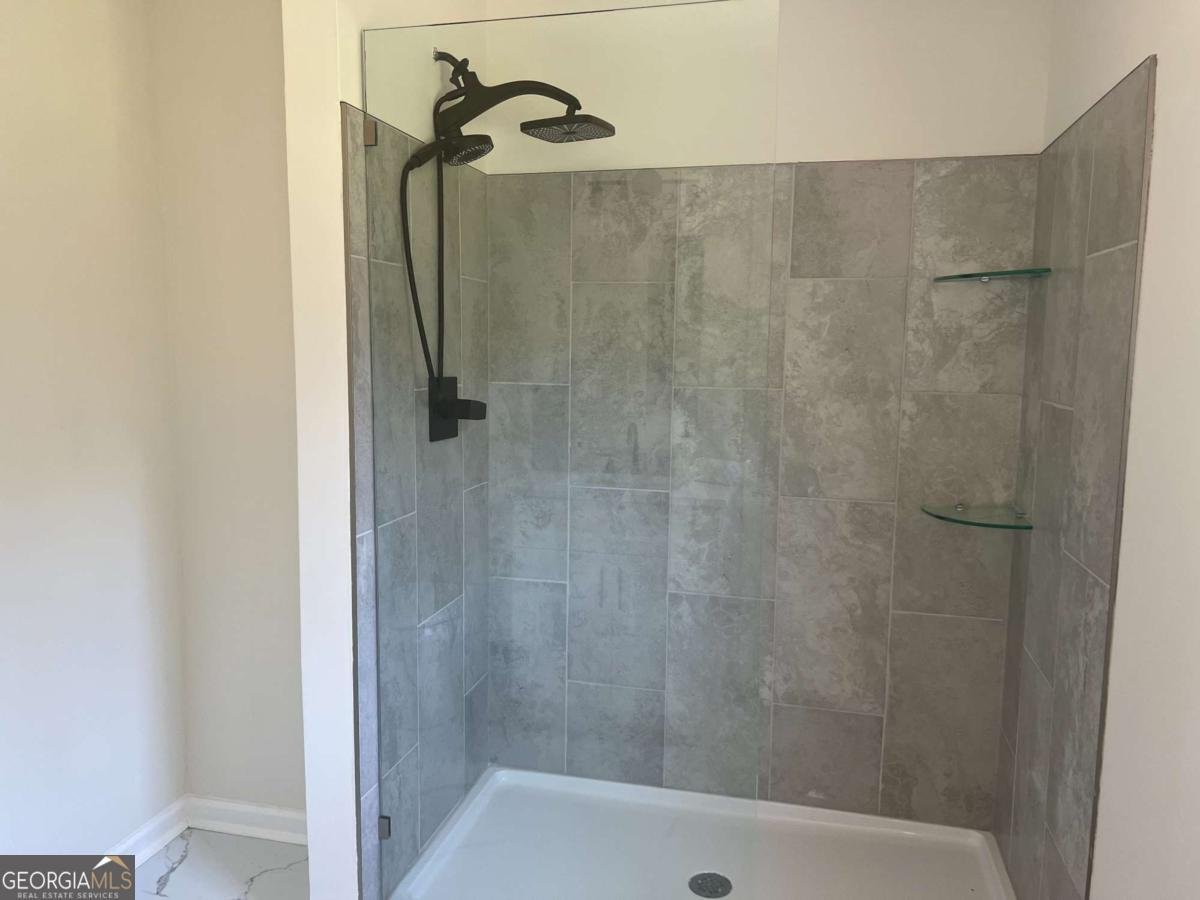 246 Hudson Circle Douglasville - 23