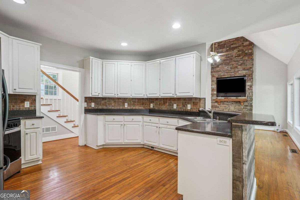 105 Jay Trail Fayetteville - 4