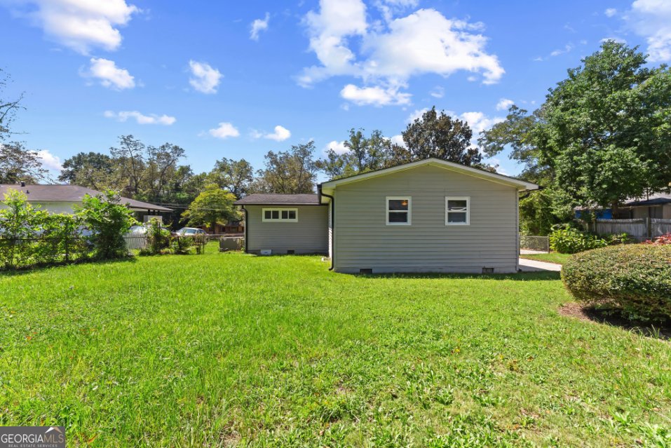 2455 Rosen Avenue Macon - 32