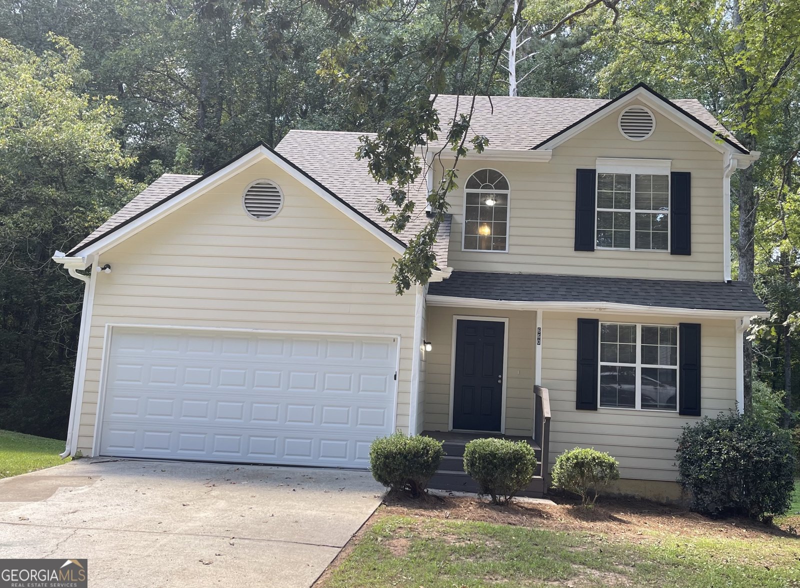 660 Kilkenny Circle Lithonia - 1