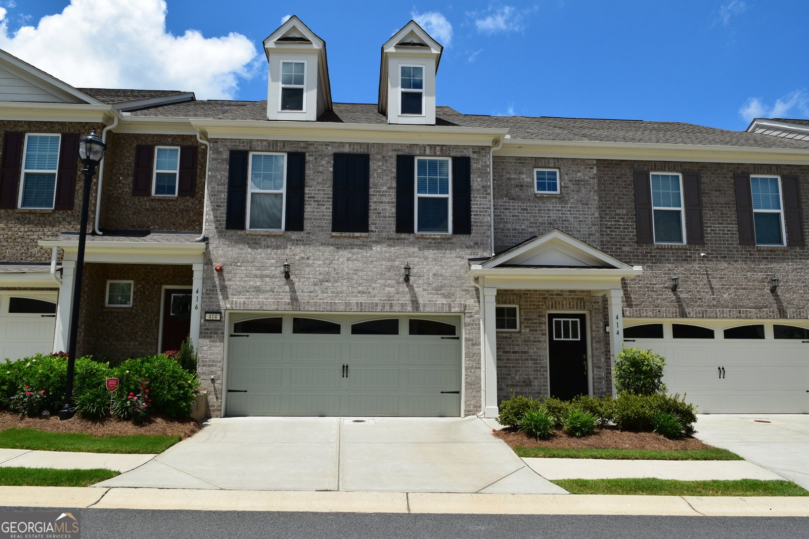 414 Delancy Drive Woodstock - 2
