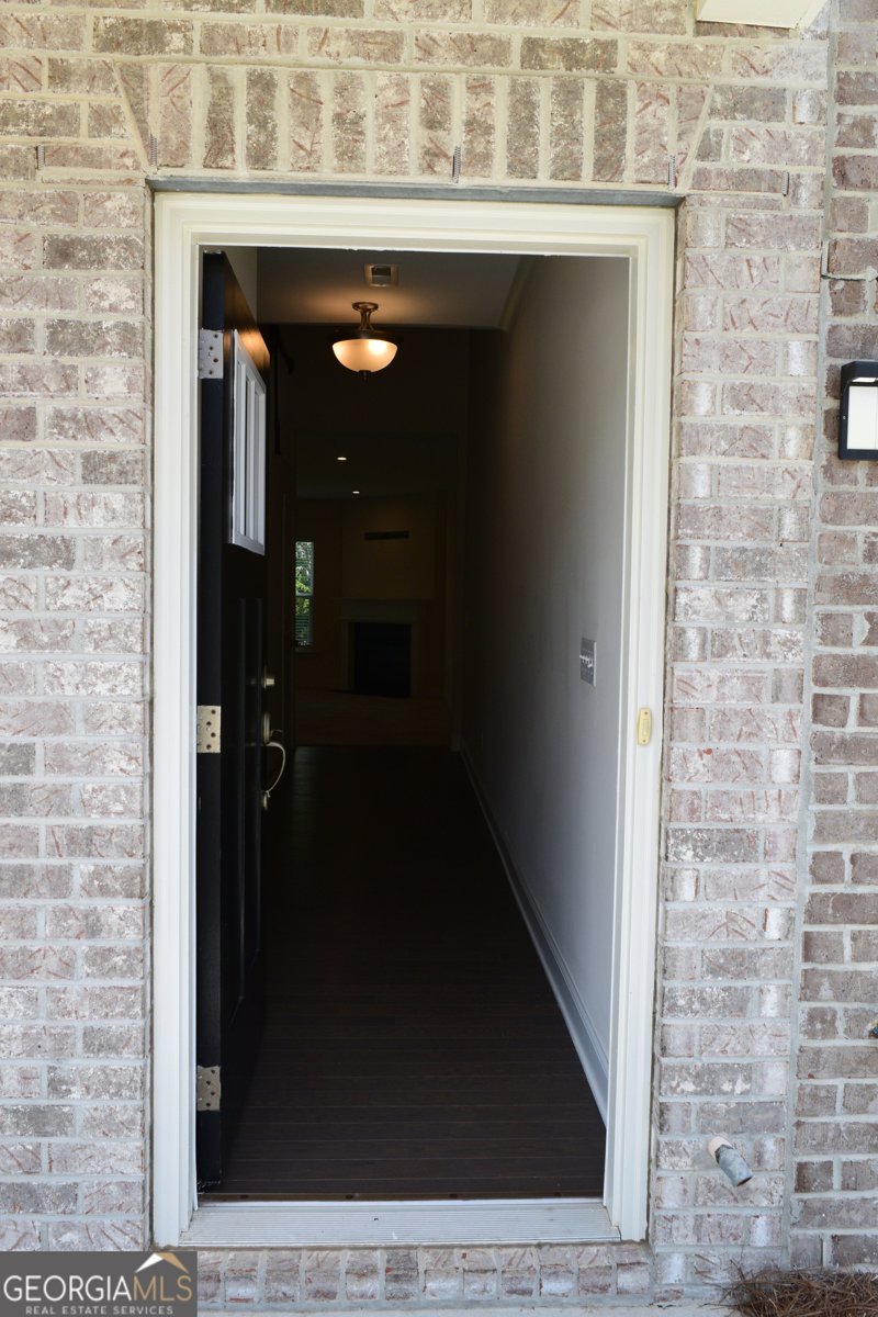 414 Delancy Drive Woodstock - 3